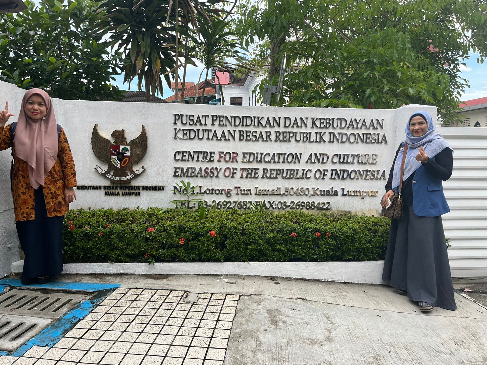 Dekan dan Kaprodi PAI IIQ Jakarta Melakukan Kunjungan Kerja ke Universitas dan Sekolah di Kuala Lumpur-Malaysia