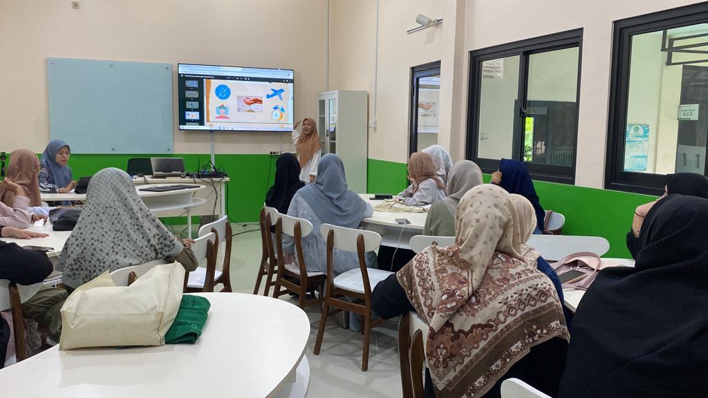Tingkatkan Mutu dan Kompetensi Calon Guru, Fakultas Tarbiyah Desain Ruang Laboratorium Micro Teaching Berbasis Smart Class