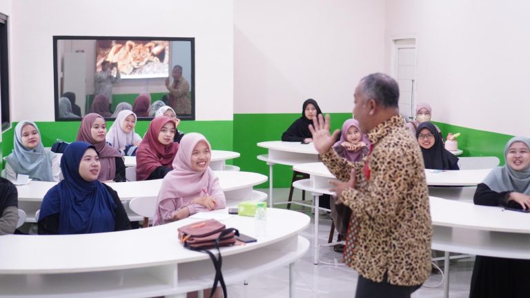 Prodi PAI IIQ Jakarta Gelar Kuliah Praktisi International, Pembicara dari Thailand