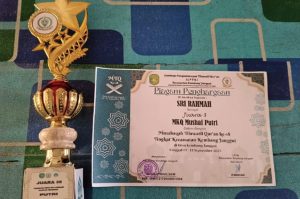 Dari Kutai Kartanegara, Sri Rahmah Bawa Pulang Juara III MKQ MTQ ke-18 untuk IIQ Jakarta