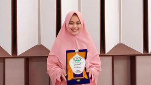 Dewi Nurhalizah Buktikan Mahasiswi PAI IIQ Jakarta Layak Jadi Guru Terbaik, Raih Juara Umum II Kompetisi Nasional Hari Guru