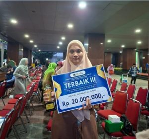 Hafal 30 Juz, Izzatul Hafizah Raih Juara III Hifzhul Qur’an MTQ XXXI Provinsi DKI Jakarta 2025